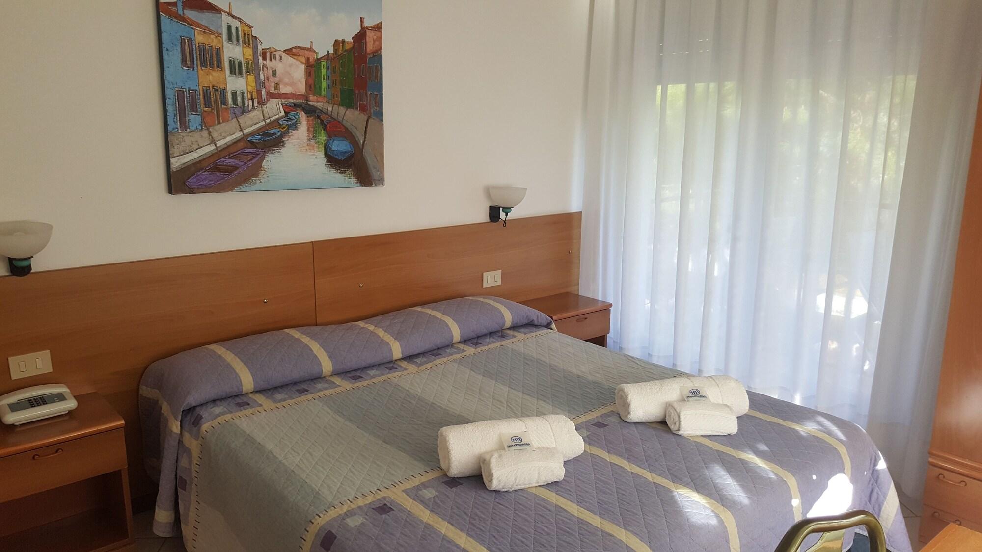 Hotel Madison Лидо ди Йезоло Екстериор снимка